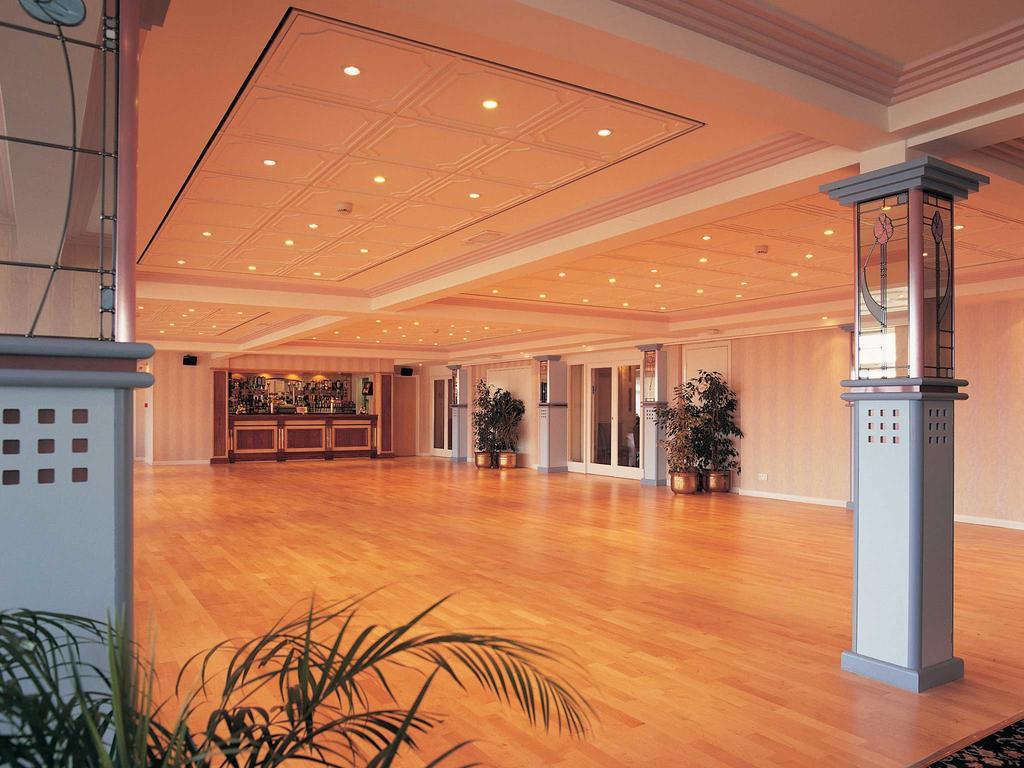 Tlh Carlton Hotel And Spa - Tlh Leisure And Entertainment Resort Torquay Kültér fotó